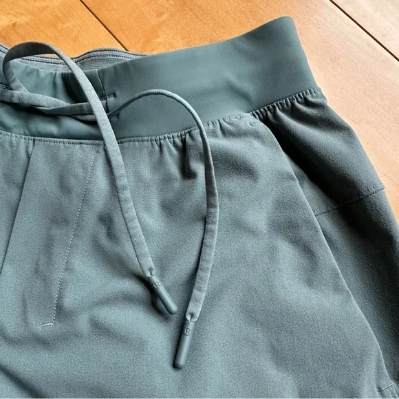 Lululemon Athletica Shorts - Picture 3 of 4